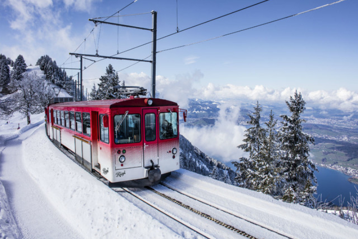 "ächt SCHWYZ"-Winterpass 2021 - Package Swiss-Chalet Merlischachen - Rigibahn